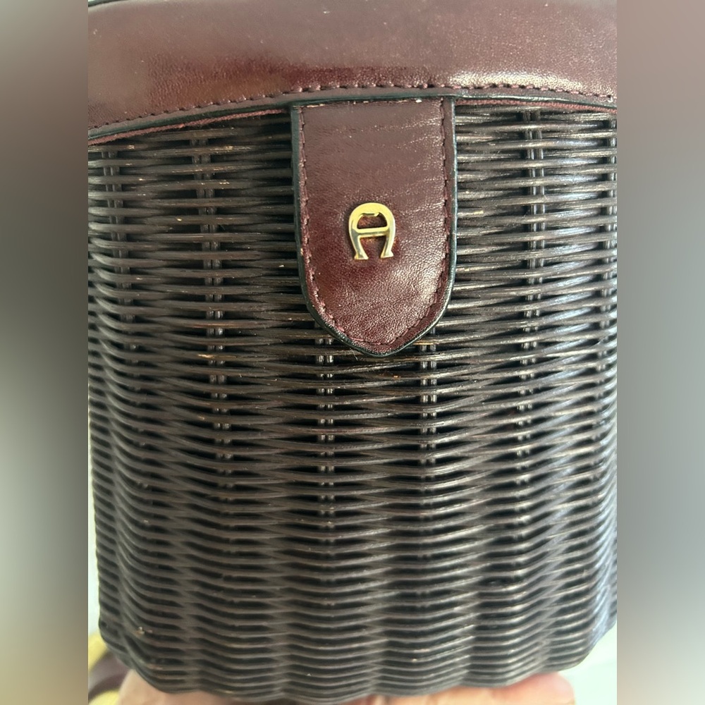 Etienne Aigner Maroon Leather and Wicker Bag Vintage - Picture 4 of 14